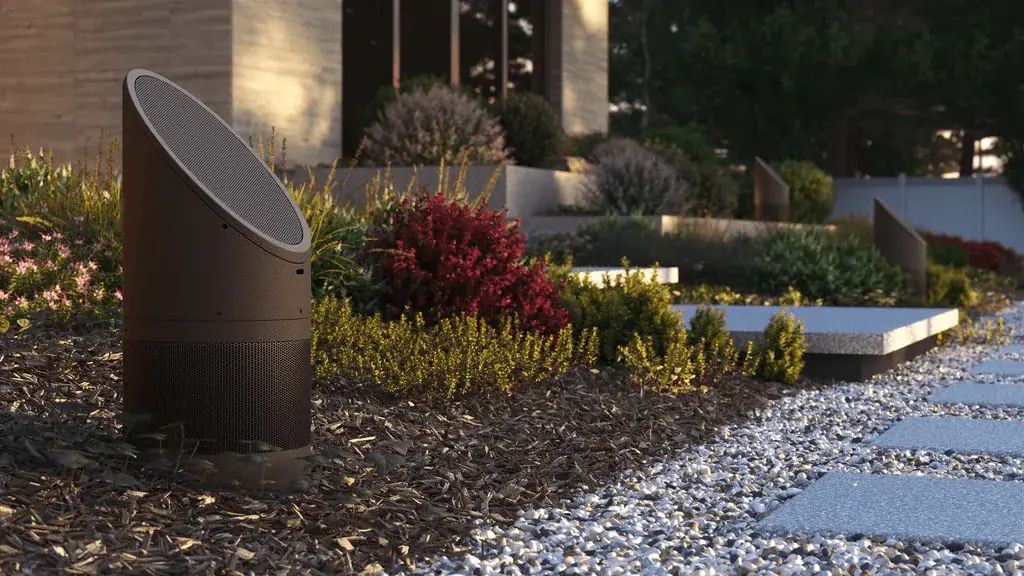 Outdoor Audio installation at a luxury residence